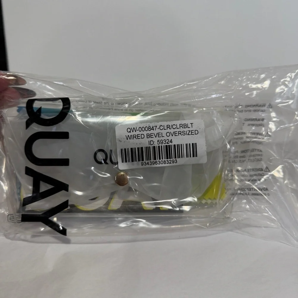 Nwt Quay Australia Transparent Glasses Beveled - Picture 9 of 9